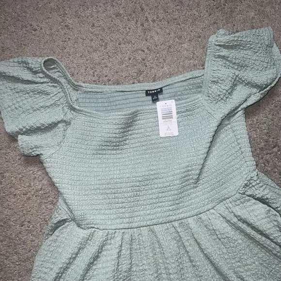 NWT Torrid Blue Off Shoulder Smocked Skater Dress 2XL Pockets S/S Mini Green - Picture 1 of 5